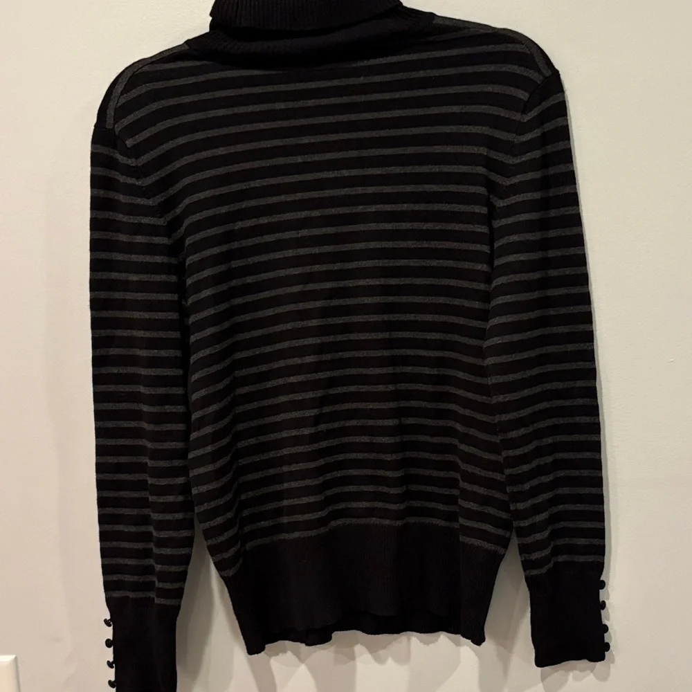 Cupio Black and Gray Striped Turtleneck Sweater nwot - Picture 4 of 4